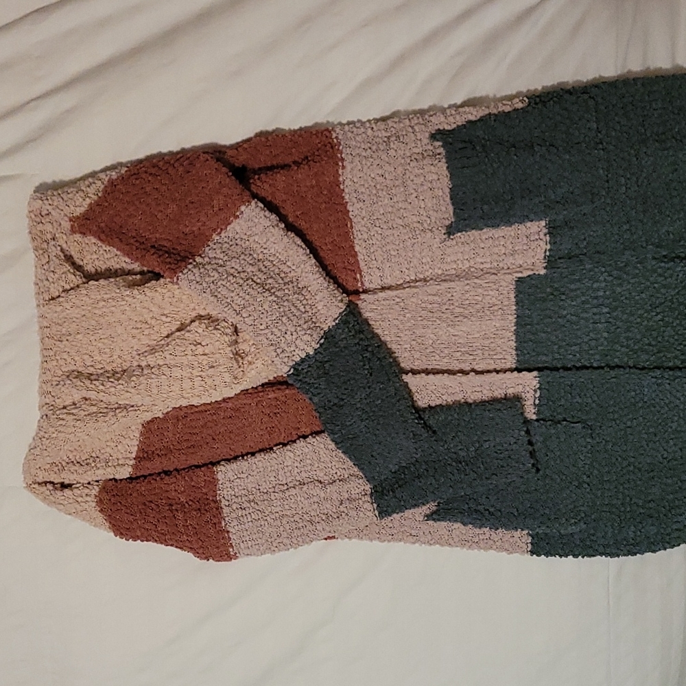 Hem & Thread Cardigan